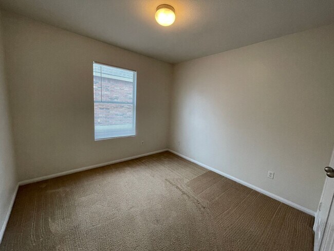 Building Photo - 3-Bedroom House for Rent in Killeen