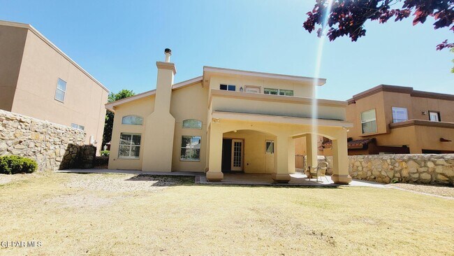 Building Photo - 6329 Franklin Ridge Dr