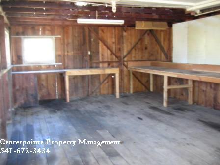 Building Photo - 2 Story Colonial Style House