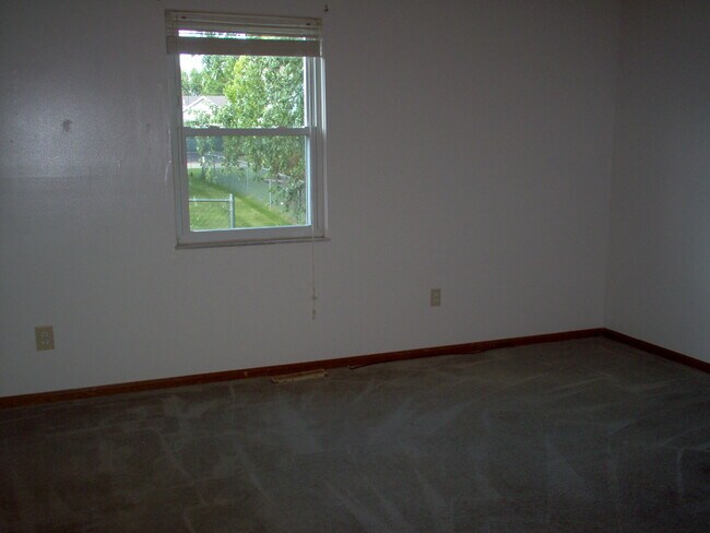 Building Photo - 1676 Hightower Dr