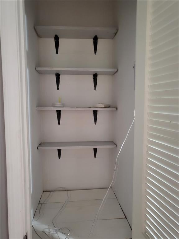 Building Photo - 5228 Border Dr N