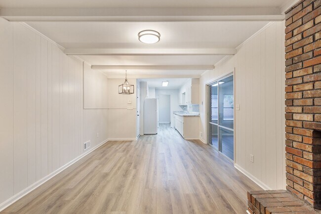 Building Photo - 3971 GA-5