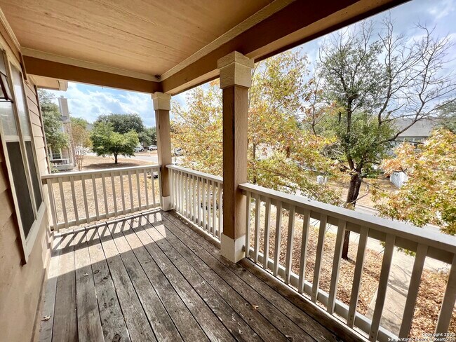 Building Photo - 301B Utterback-