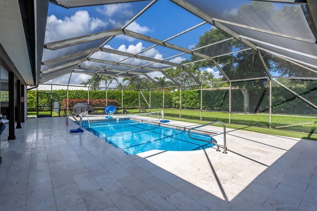 Building Photo - 2903 Banyan Blvd Cir NW