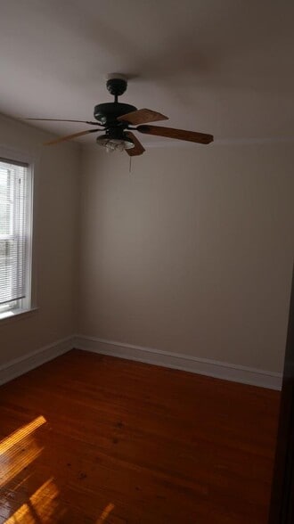 Building Photo - 1456 W Highland Ave