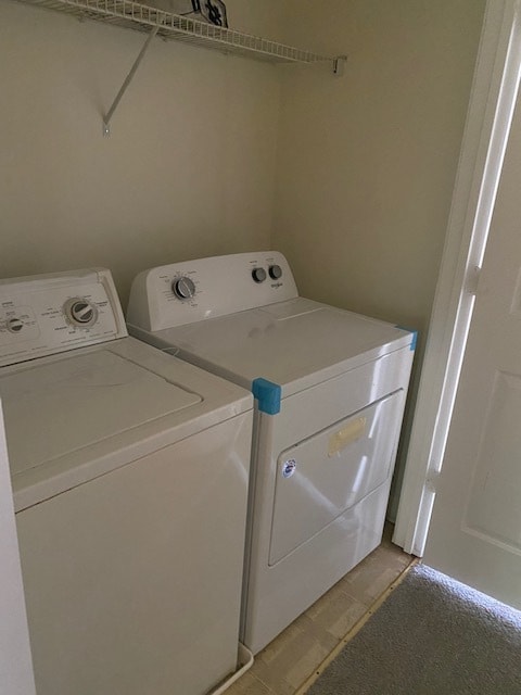 Building Photo - Very Nicely Renovated townhome in the Cony...