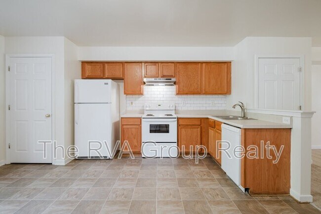 Building Photo - 2909 2nd Ave