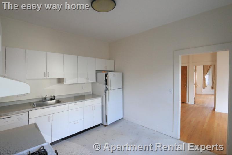 Building Photo - 60.5 Sacramento St Unit #1