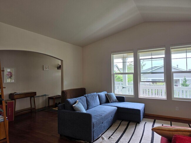 Building Photo - 3 Bedroom Rambler in Poulsbo's Chateau Ridge Neighborhood!