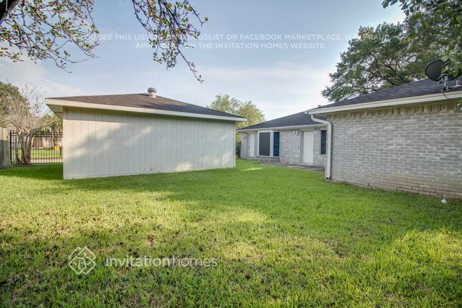 Building Photo - 15823 Blackhawk Blvd