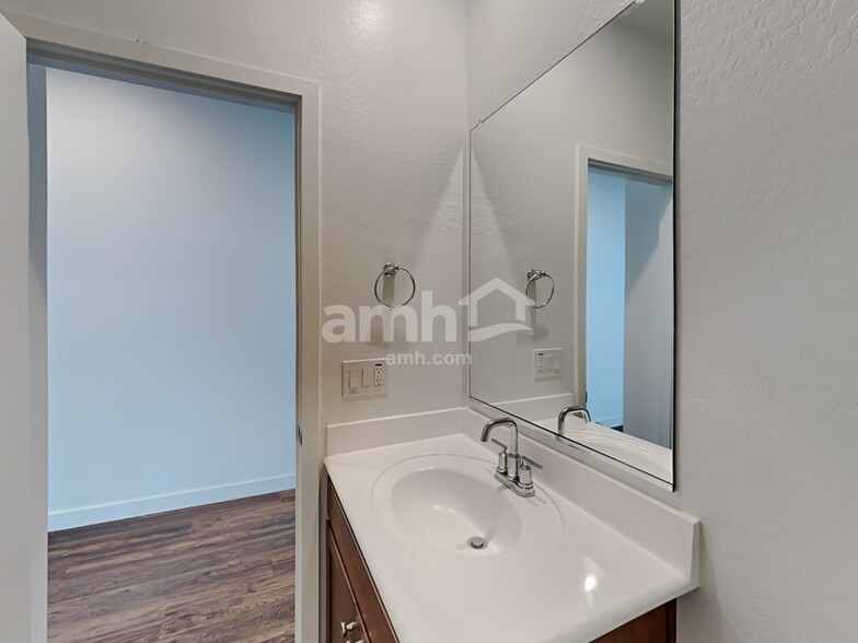 Building Photo - 10608 W Atlantis Wy