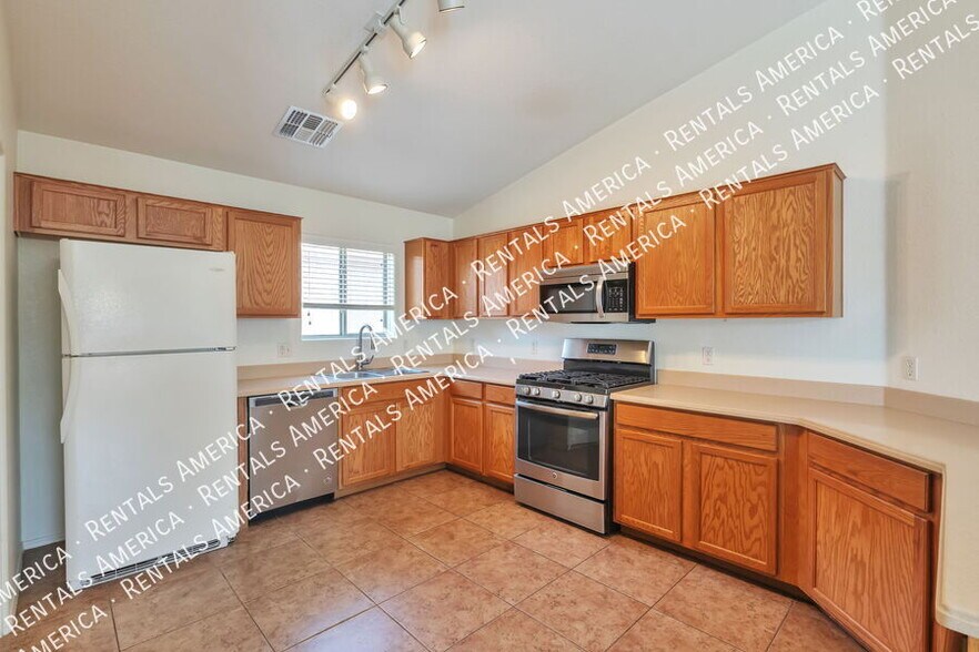Building Photo - 7838 S Hidden Stone Ln