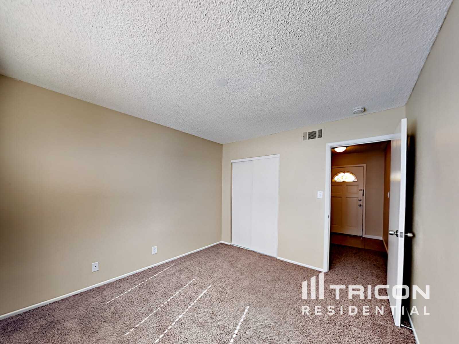 Building Photo - 3959 Monja Cir