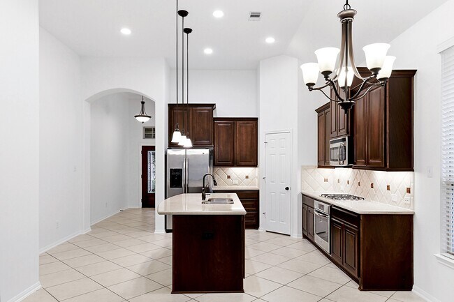 Building Photo - 29142 Crested Butte Dr