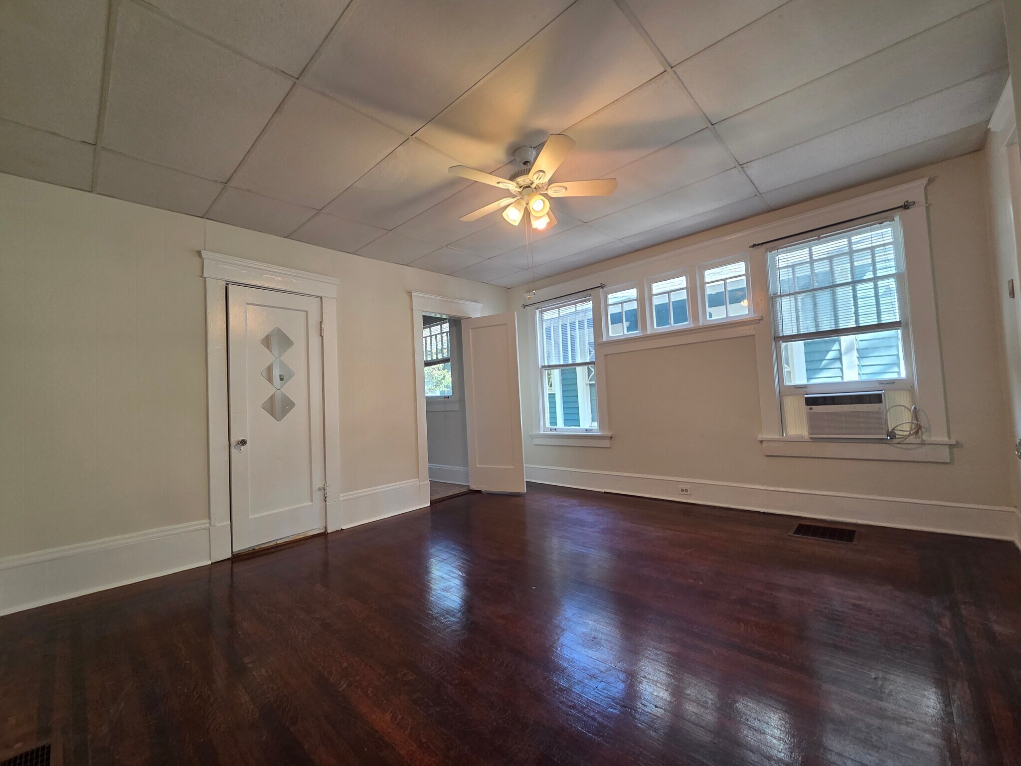 Bedroom with gorgeous hardwood floors - 974 N Highland Ave NE