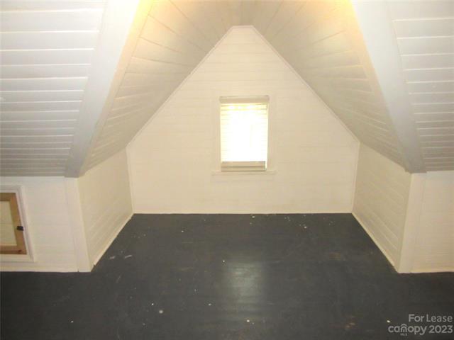 Building Photo - 511 S 4th St