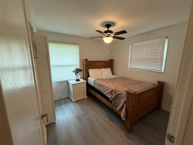 Building Photo - 819 Loganwood Ave