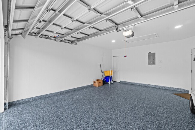 Building Photo - 5097 Windsor Parke Dr