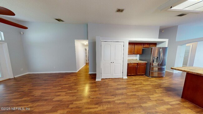 Building Photo - 12107 Livery Dr
