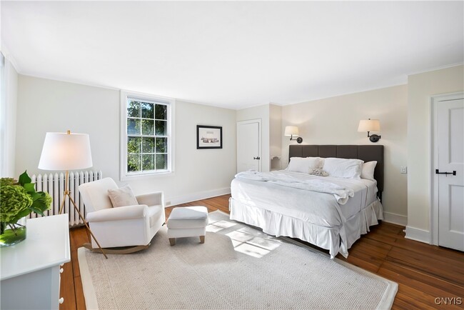 Building Photo - 31 State St