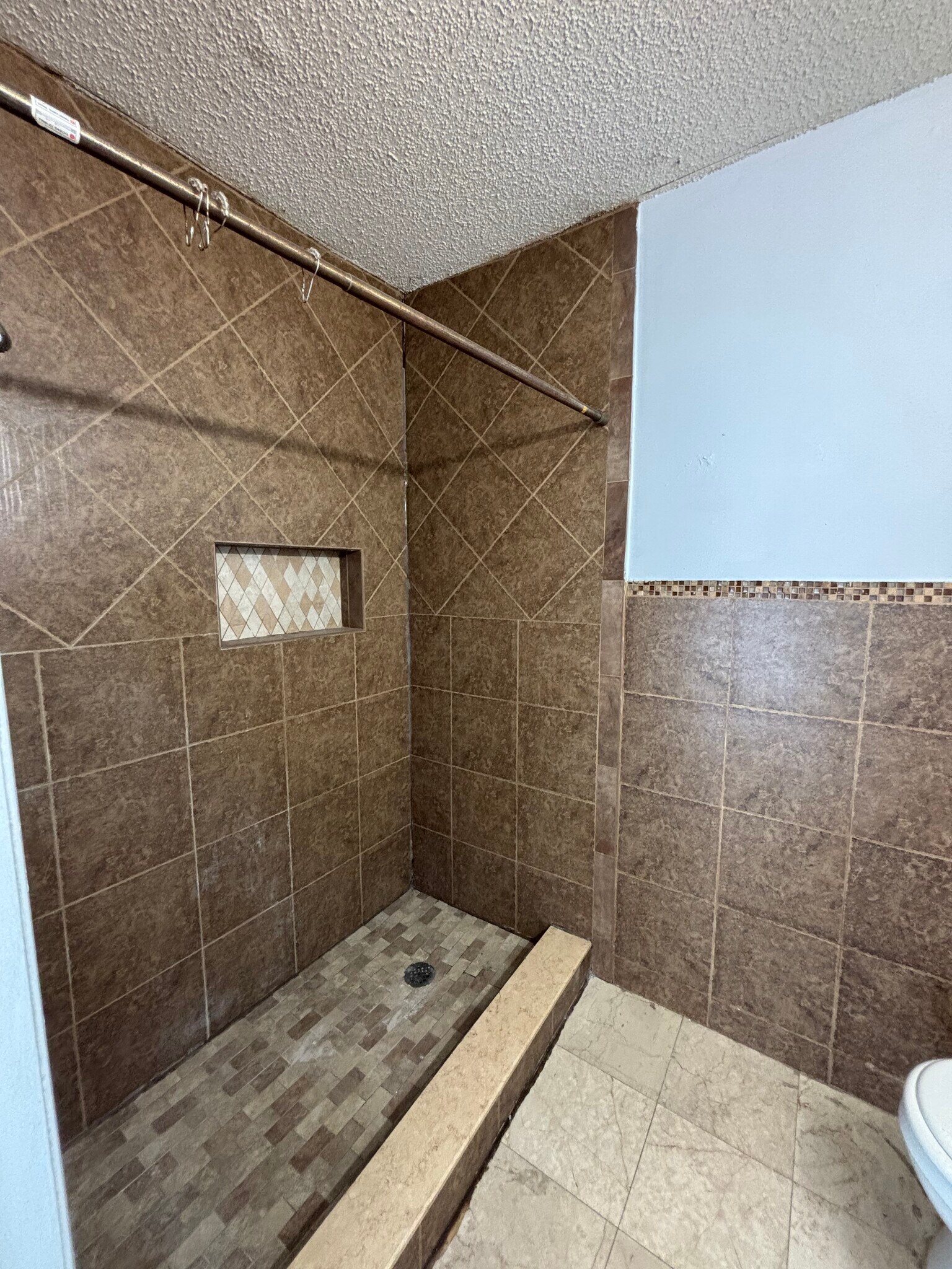 Building Photo - 5148 Tennis Court Cir