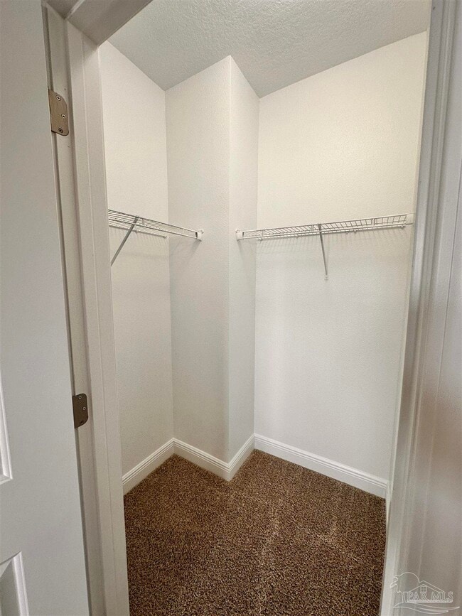 Building Photo - 8600 Bucklebury Dr