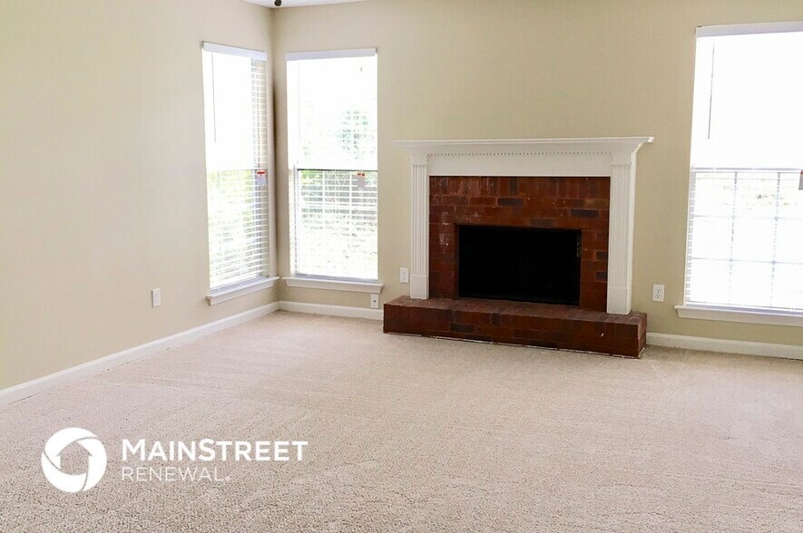 Building Photo - 8479 Glendevon Ct