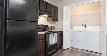 Building Photo - Birchwood at Boulders Apartments