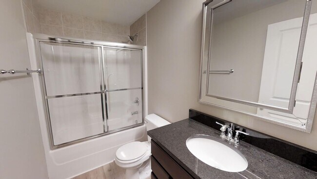 Building Photo - 711 Deer Haven Ct