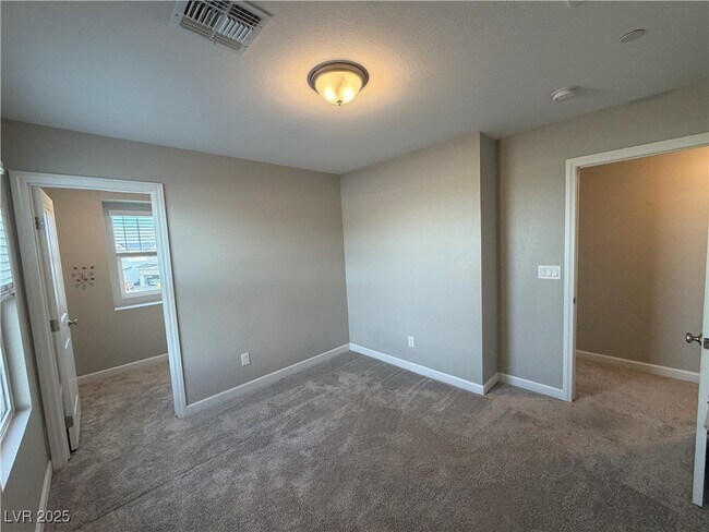 Building Photo - 2617 Gallarate Dr