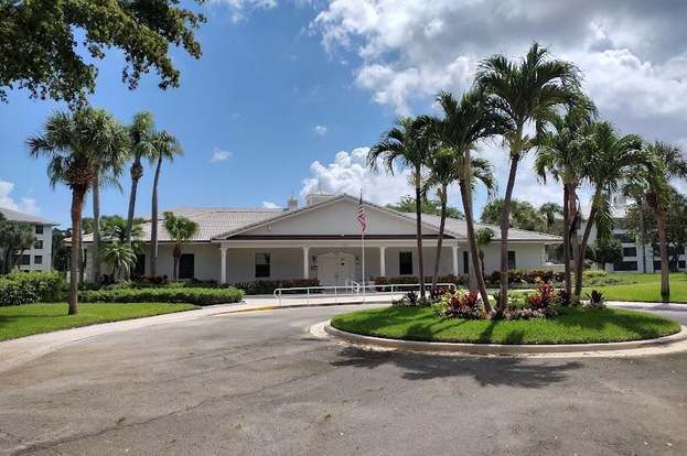Building Photo - 3520 Whitehall Dr