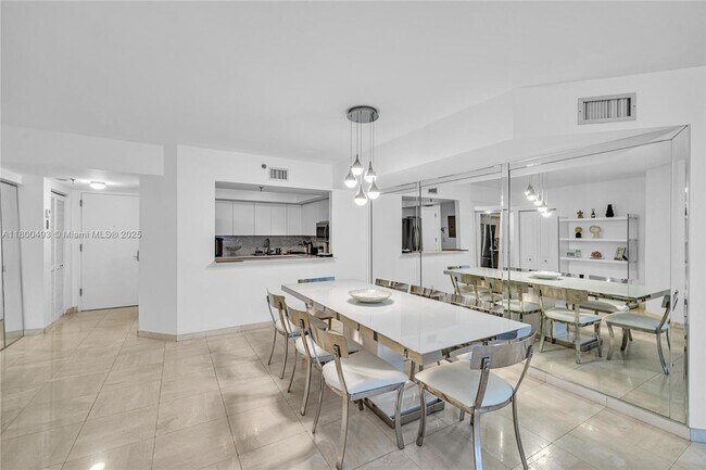 Building Photo - 9455 Collins Ave