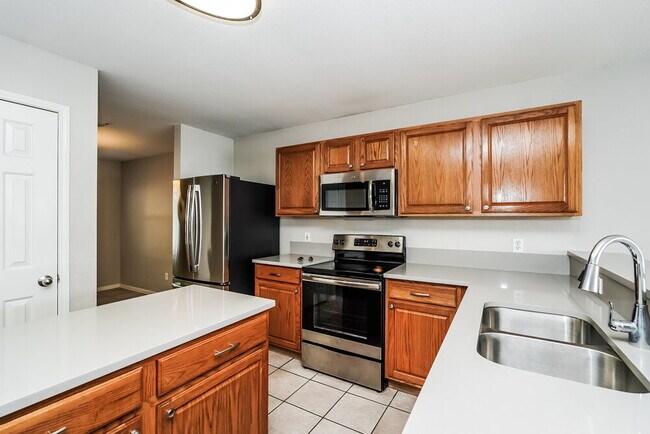 Building Photo - 2232 Southway