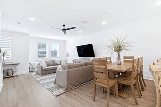 Building Photo - 38 Blue Eden Lp