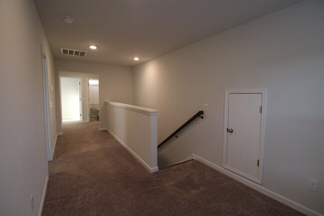 Building Photo - 445 Kittiwake Ln