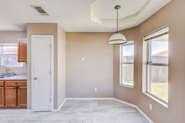 Building Photo - 4501 Jake Spoon Dr