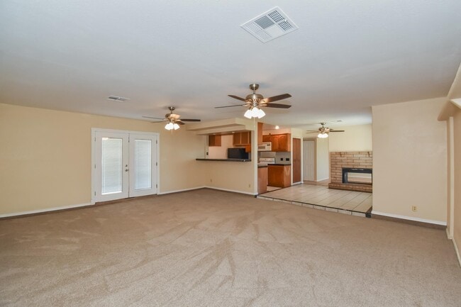 Building Photo - 2878 S 18th Ave