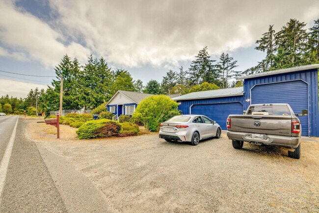 Building Photo - 29029 N Street-SI ID1546124P