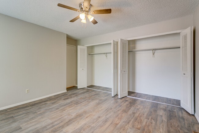 Building Photo - 1140 Holli Springs Ln
