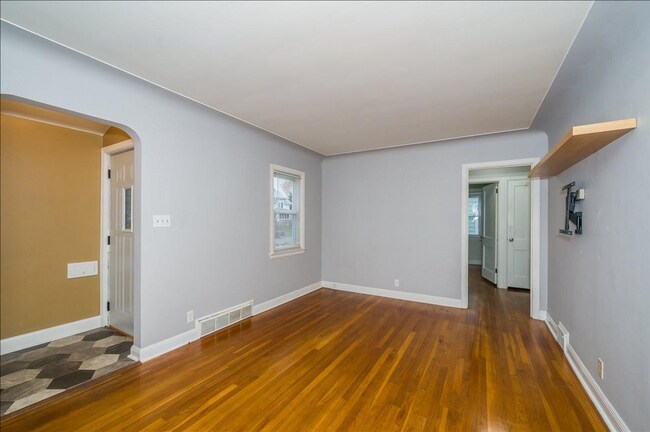 Building Photo - 5710 Wyoming St