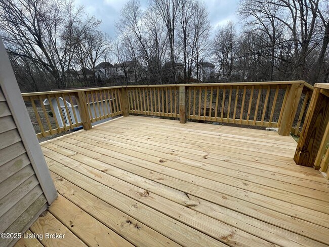 Building Photo - 7308 Buffington Ct