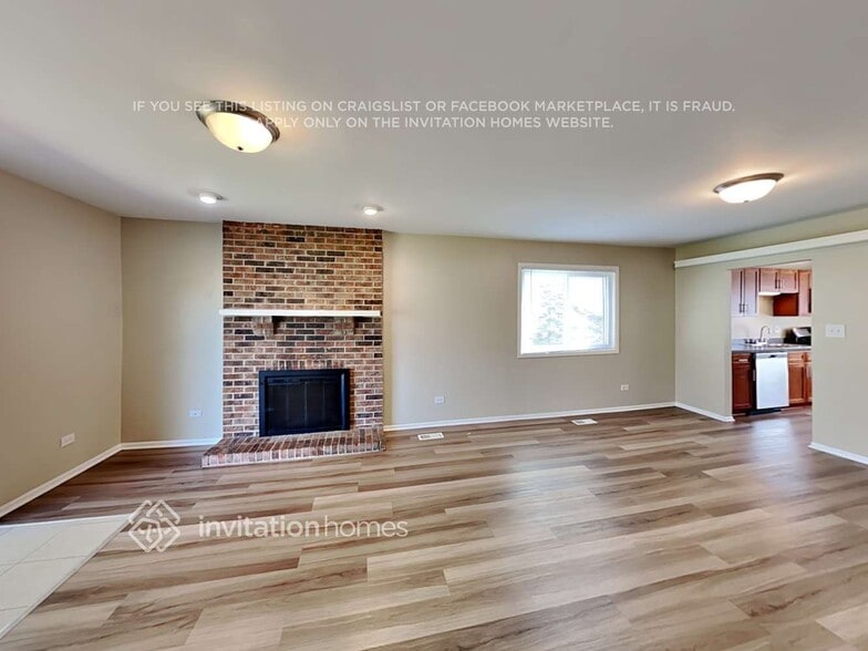 Building Photo - 6791 Redwing Dr