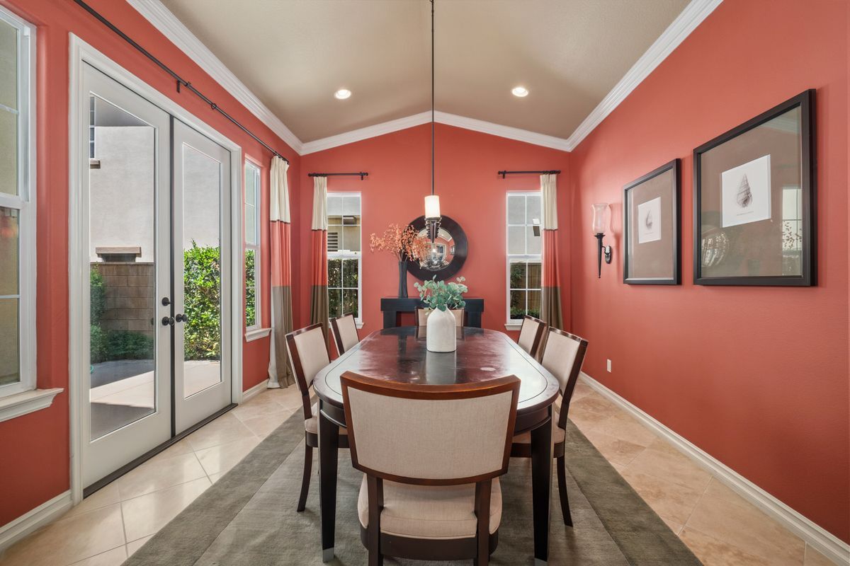 Building Photo - 16618 Honeybee Dr
