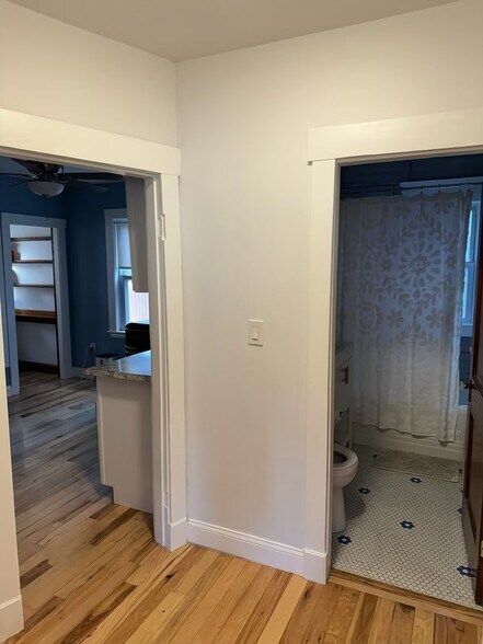 Building Photo - 695 Adams St