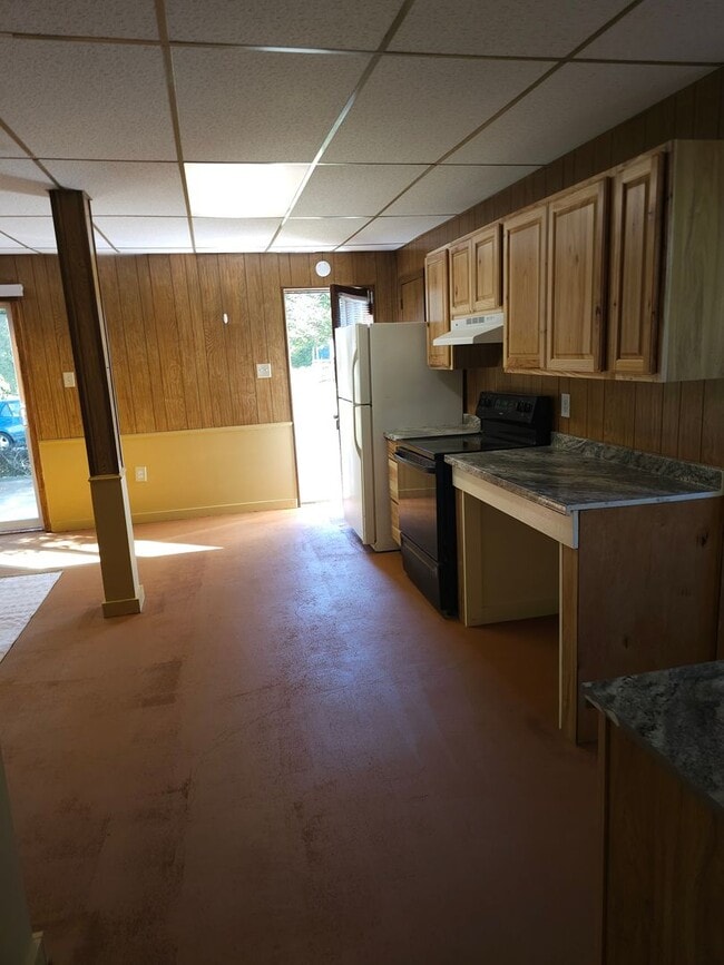 Building Photo - Ruckersville, -1 bedroom/1 bath, Terrace a...