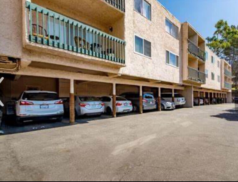 parking area - 2940 N Verdugo Rd