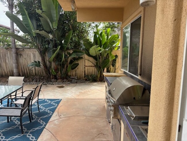 Building Photo - Minutes to Moonlight Beach | Stunning 5 Bedroom Encinitas Home