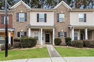 Building Photo - 2555 Flat Shoals Rd