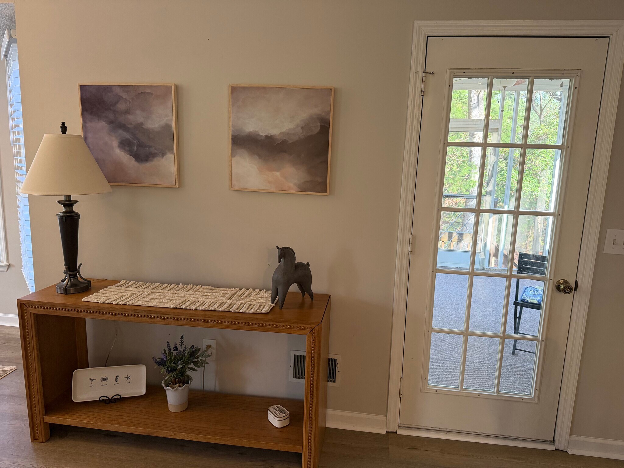 Building Photo - 105 Amick St