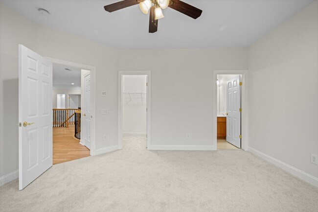 Building Photo - 27556 Paddock Trail Pl